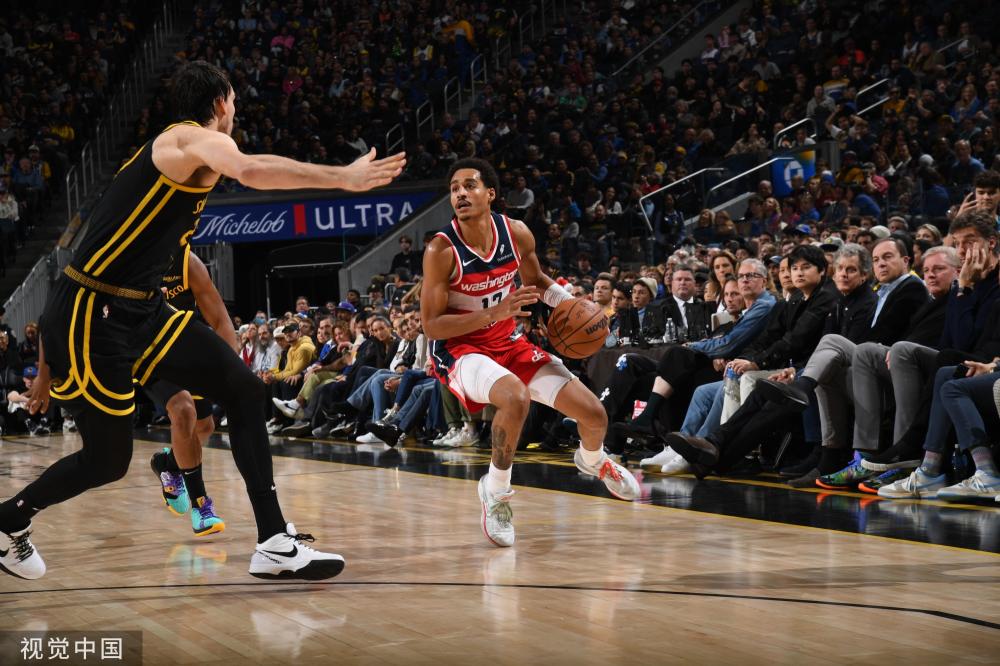 在足球转会 在足球转会